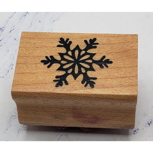 Classic Design Small Holiday Winter Snowflake Wood Mounted Rubber Stamp - Picture 1 of 7